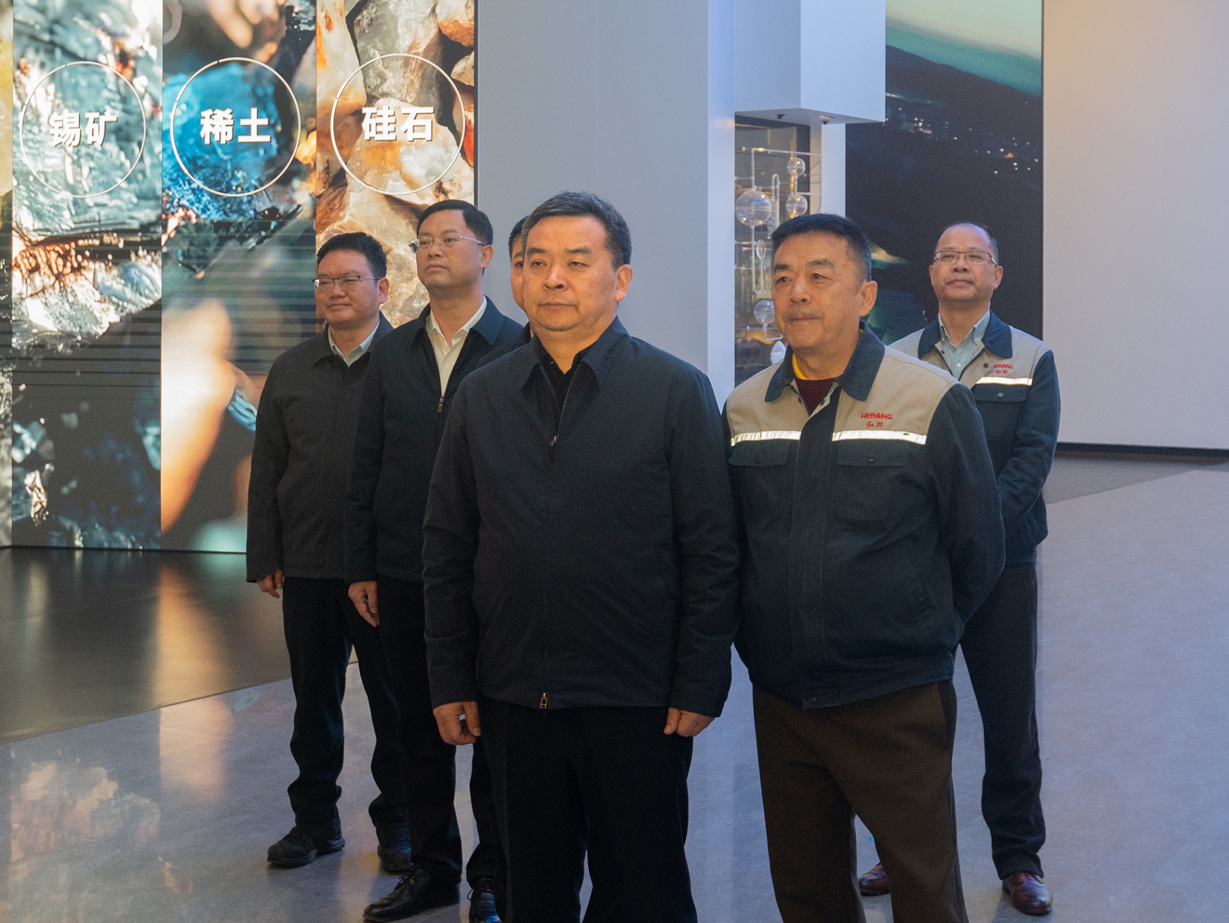 卢军来到四川和邦投资集团有限公司，详细了解项目建设、技术创新、循环经济等情况。