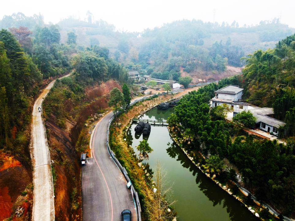 /website-webapp/ewebeditor/uploadfile/产业环线建成后引进的农文旅项目-鑫雅居