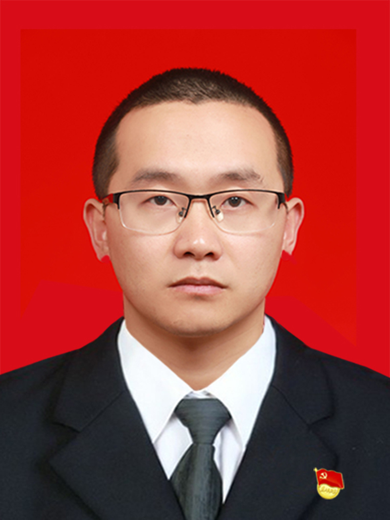 谢亚平（党委委员、人武部长、副镇长（提名））